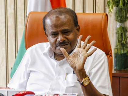 Visit coastal people hit by floods, communal violence: Union Minister Kumaraswamy to K'taka CM | Visit coastal people hit by floods, communal violence: Union Minister Kumaraswamy to K'taka CM Visit coastal people hit by floods, communal violence: Union Minister Kumaraswamy to K'taka CM | Visit coastal people hit by floods, communal violence: Union Minister Kumaraswamy to K'taka CM