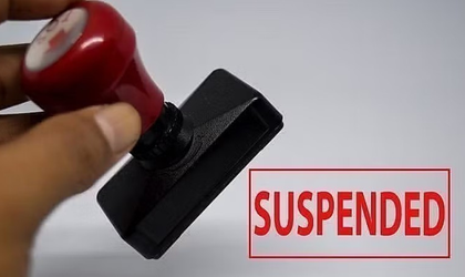 Bettiah SP suspends two constables for failing to identify accused in court | Bettiah SP suspends two constables for failing to identify accused in court Bettiah SP suspends two constables for failing to identify accused in court | Bettiah SP suspends two constables for failing to identify accused in court