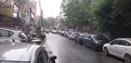 Dark clouds, gusty winds and rain cool down Delhi-NCR after a humid day | Dark clouds, gusty winds and rain cool down Delhi-NCR after a humid day Dark clouds, gusty winds and rain cool down Delhi-NCR after a humid day | Dark clouds, gusty winds and rain cool down Delhi-NCR after a humid day