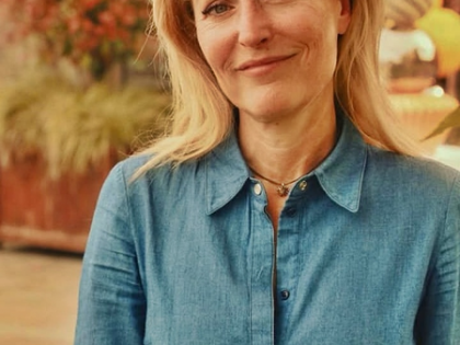 For Gillan Anderson, intimate scenes are never a joy | For Gillan Anderson, intimate scenes are never a joy