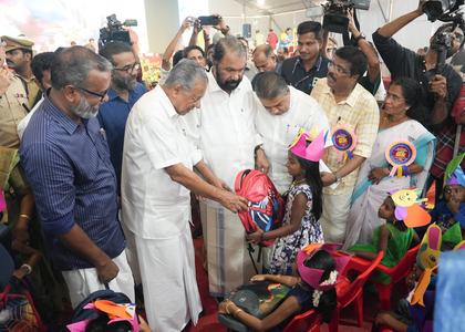 Monsoon rains take a break as schools reopen in Kerala | Monsoon rains take a break as schools reopen in Kerala Monsoon rains take a break as schools reopen in Kerala | Monsoon rains take a break as schools reopen in Kerala