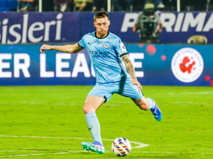 Tiri pens contract extension with Mumbai City | Tiri pens contract extension with Mumbai City Tiri pens contract extension with Mumbai City | Tiri pens contract extension with Mumbai City