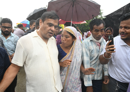 Assam CM visits flood-affected Lakhimpur, assures residents of govt’s support | Assam CM visits flood-affected Lakhimpur, assures residents of govt’s support