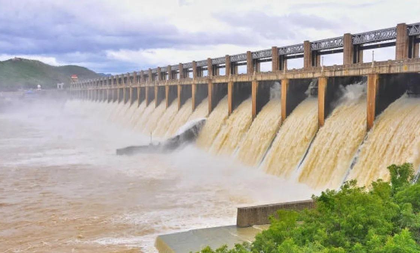 TN's Mettur dam sees sharp rise in water level, farmers cheer | TN's Mettur dam sees sharp rise in water level, farmers cheer