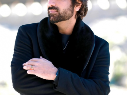 Singer Akhil Sachdeva reflects on working with Pakistani actress Mawra Hocane amid Indo-Pak tensions | Singer Akhil Sachdeva reflects on working with Pakistani actress Mawra Hocane amid Indo-Pak tensions Singer Akhil Sachdeva reflects on working with Pakistani actress Mawra Hocane amid Indo-Pak tensions | Singer Akhil Sachdeva reflects on working with Pakistani actress Mawra Hocane amid Indo-Pak tensions