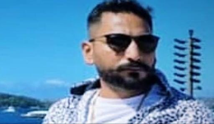 Indian-origin man fights for life after Australian police officials 'kneed him on neck' | Indian-origin man fights for life after Australian police officials 'kneed him on neck' Indian-origin man fights for life after Australian police officials 'kneed him on neck' | Indian-origin man fights for life after Australian police officials 'kneed him on neck'