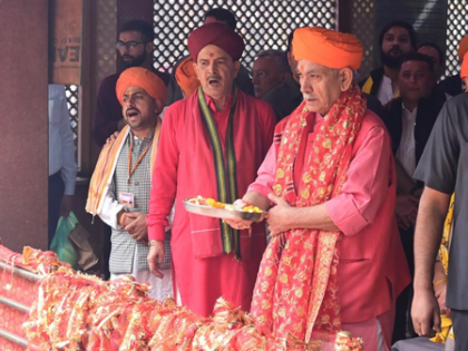J&K L-G prays at Mata Kheer Bhawani temple, says large gathering after Pahalgam attack positive sign | J&K L-G prays at Mata Kheer Bhawani temple, says large gathering after Pahalgam attack positive sign J&K L-G prays at Mata Kheer Bhawani temple, says large gathering after Pahalgam attack positive sign | J&K L-G prays at Mata Kheer Bhawani temple, says large gathering after Pahalgam attack positive sign