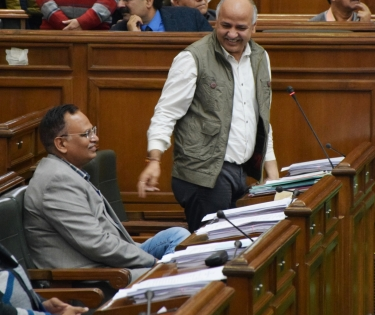 ACB issues summons to Manish Sisodia, Satyendar Jain in classroom construction scam case | ACB issues summons to Manish Sisodia, Satyendar Jain in classroom construction scam case ACB issues summons to Manish Sisodia, Satyendar Jain in classroom construction scam case | ACB issues summons to Manish Sisodia, Satyendar Jain in classroom construction scam case
