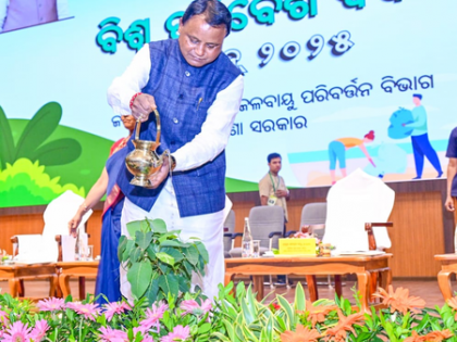 Odisha CM raises alarm over growing menace of plastic pollution | Odisha CM raises alarm over growing menace of plastic pollution Odisha CM raises alarm over growing menace of plastic pollution | Odisha CM raises alarm over growing menace of plastic pollution