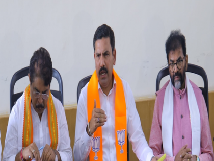 Why not FIR filed over stampede near Chinnaswamy Stadium, questions Karnataka BJP | Why not FIR filed over stampede near Chinnaswamy Stadium, questions Karnataka BJP Why not FIR filed over stampede near Chinnaswamy Stadium, questions Karnataka BJP | Why not FIR filed over stampede near Chinnaswamy Stadium, questions Karnataka BJP