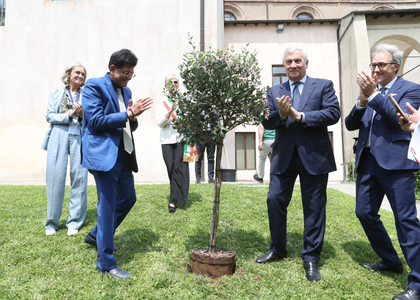 On World Environment Day, Italian Deputy PM lauds PM Modi's 'Ek Ped Maa Ke Naam' initiative | On World Environment Day, Italian Deputy PM lauds PM Modi's 'Ek Ped Maa Ke Naam' initiative On World Environment Day, Italian Deputy PM lauds PM Modi's 'Ek Ped Maa Ke Naam' initiative | On World Environment Day, Italian Deputy PM lauds PM Modi's 'Ek Ped Maa Ke Naam' initiative