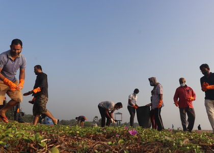 Over 18,000 kg waste collected in Gujarat’s statewide plastic, beach clean-up drive | Over 18,000 kg waste collected in Gujarat’s statewide plastic, beach clean-up drive Over 18,000 kg waste collected in Gujarat’s statewide plastic, beach clean-up drive | Over 18,000 kg waste collected in Gujarat’s statewide plastic, beach clean-up drive