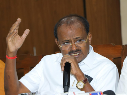BJP, JD(S) say image building war between K'taka CM, Dy CM resulted in stampede | BJP, JD(S) say image building war between K'taka CM, Dy CM resulted in stampede BJP, JD(S) say image building war between K'taka CM, Dy CM resulted in stampede | BJP, JD(S) say image building war between K'taka CM, Dy CM resulted in stampede