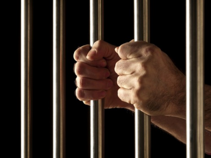 West Bengal: Man gets 7-year RI for raping minor daughter | West Bengal: Man gets 7-year RI for raping minor daughter West Bengal: Man gets 7-year RI for raping minor daughter | West Bengal: Man gets 7-year RI for raping minor daughter