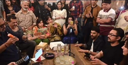 Kapil Sharma brings the house down at Aamir Khan’s party | Kapil Sharma brings the house down at Aamir Khan’s party Kapil Sharma brings the house down at Aamir Khan’s party | Kapil Sharma brings the house down at Aamir Khan’s party