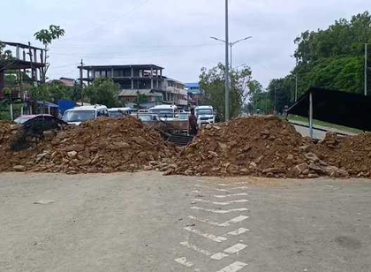 Curfew, shutdown cripple normal life in Manipur | Curfew, shutdown cripple normal life in Manipur Curfew, shutdown cripple normal life in Manipur | Curfew, shutdown cripple normal life in Manipur
