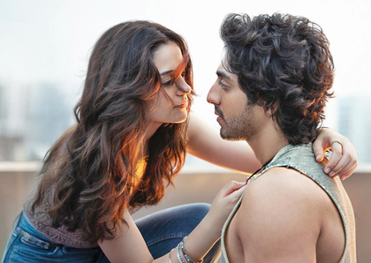 Jubin Nautiyal has a very unique voice that makes romantic songs have more feel: Mohit Suri | Jubin Nautiyal has a very unique voice that makes romantic songs have more feel: Mohit Suri Jubin Nautiyal has a very unique voice that makes romantic songs have more feel: Mohit Suri | Jubin Nautiyal has a very unique voice that makes romantic songs have more feel: Mohit Suri
