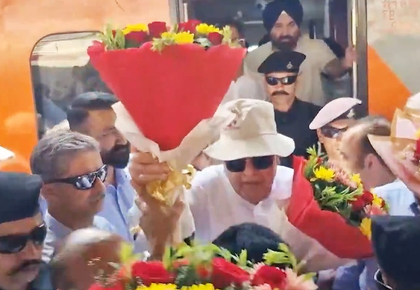 Farooq Abdullah takes ride in Kashmir's Vande Bharat train, says will boost tourism | Farooq Abdullah takes ride in Kashmir's Vande Bharat train, says will boost tourism Farooq Abdullah takes ride in Kashmir's Vande Bharat train, says will boost tourism | Farooq Abdullah takes ride in Kashmir's Vande Bharat train, says will boost tourism