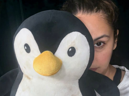 Huma Qureshi unmasks the adorable killer of oversized labubu dolls | Huma Qureshi unmasks the adorable killer of oversized labubu dolls Huma Qureshi unmasks the adorable killer of oversized labubu dolls | Huma Qureshi unmasks the adorable killer of oversized labubu dolls