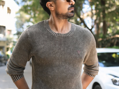 Saqib Saleem flexes new muscular look after cutting carbs from his diet | Saqib Saleem flexes new muscular look after cutting carbs from his diet