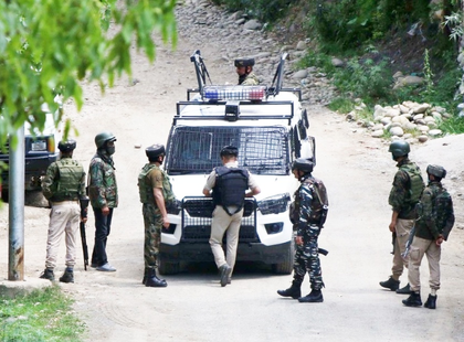 J&K SIA raids house in Poonch in narco-terrorism case | J&K SIA raids house in Poonch in narco-terrorism case J&K SIA raids house in Poonch in narco-terrorism case | J&K SIA raids house in Poonch in narco-terrorism case