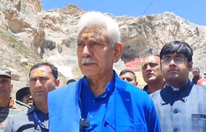 Amarnath Yatra: J&K L-G visits Baltal base camp, inspects arrangements | Amarnath Yatra: J&K L-G visits Baltal base camp, inspects arrangements Amarnath Yatra: J&K L-G visits Baltal base camp, inspects arrangements | Amarnath Yatra: J&K L-G visits Baltal base camp, inspects arrangements