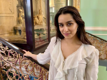 Shraddha Kapoor has her ‘Ghummakad mode on’ | Shraddha Kapoor has her ‘Ghummakad mode on’ Shraddha Kapoor has her ‘Ghummakad mode on’ | Shraddha Kapoor has her ‘Ghummakad mode on’