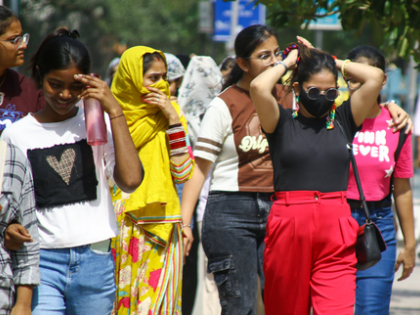 People struggle as Delhi-NCR scorches under relentless heat; IMD issues 'Red Alert' | People struggle as Delhi-NCR scorches under relentless heat; IMD issues 'Red Alert' People struggle as Delhi-NCR scorches under relentless heat; IMD issues 'Red Alert' | People struggle as Delhi-NCR scorches under relentless heat; IMD issues 'Red Alert'