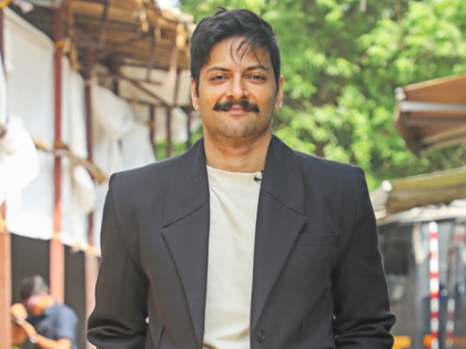 Ali Fazal speaks about genius of Anurag Basu, shares how director shot one scene from different perspectives | Ali Fazal speaks about genius of Anurag Basu, shares how director shot one scene from different perspectives Ali Fazal speaks about genius of Anurag Basu, shares how director shot one scene from different perspectives | Ali Fazal speaks about genius of Anurag Basu, shares how director shot one scene from different perspectives