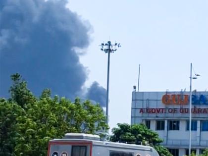 Air India's flight AI171 crashes in Ahmedabad, airline shares update | Air India's flight AI171 crashes in Ahmedabad, airline shares update Air India's flight AI171 crashes in Ahmedabad, airline shares update | Air India's flight AI171 crashes in Ahmedabad, airline shares update
