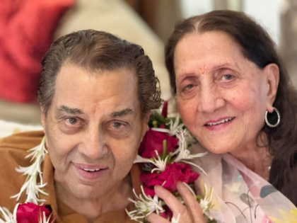 Bobby Deol celebrates parents’ marriage anniversary | Bobby Deol celebrates parents’ marriage anniversary Bobby Deol celebrates parents’ marriage anniversary | Bobby Deol celebrates parents’ marriage anniversary