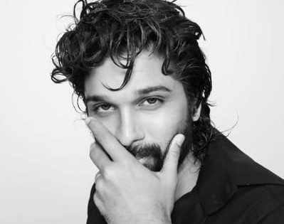 Heartbroken by tragic Air India flight crash, says Allu Arjun | Heartbroken by tragic Air India flight crash, says Allu Arjun Heartbroken by tragic Air India flight crash, says Allu Arjun | Heartbroken by tragic Air India flight crash, says Allu Arjun