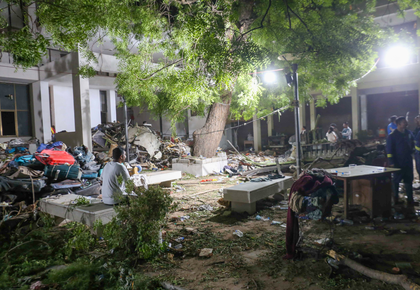 'National Tragedy': Amit Shah meets Air India flight crash sole survivor, reviews emergency response | 'National Tragedy': Amit Shah meets Air India flight crash sole survivor, reviews emergency response 'National Tragedy': Amit Shah meets Air India flight crash sole survivor, reviews emergency response | 'National Tragedy': Amit Shah meets Air India flight crash sole survivor, reviews emergency response
