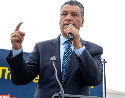 US Senator from California forcibly removed from DHS press conference | US Senator from California forcibly removed from DHS press conference US Senator from California forcibly removed from DHS press conference | US Senator from California forcibly removed from DHS press conference