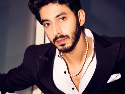 Mihir Ahuja recalls a memorable moment from his lunch at Shah Rukh Khan’s home Mannat | Mihir Ahuja recalls a memorable moment from his lunch at Shah Rukh Khan’s home Mannat Mihir Ahuja recalls a memorable moment from his lunch at Shah Rukh Khan’s home Mannat | Mihir Ahuja recalls a memorable moment from his lunch at Shah Rukh Khan’s home Mannat