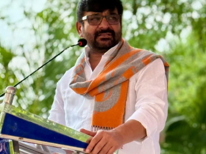 BJP leader murder case: Karnataka Congress MLA surrenders before court, handed over to CBI | BJP leader murder case: Karnataka Congress MLA surrenders before court, handed over to CBI BJP leader murder case: Karnataka Congress MLA surrenders before court, handed over to CBI | BJP leader murder case: Karnataka Congress MLA surrenders before court, handed over to CBI