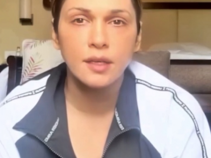 Isha Koppikar reflects on fragility of life after the horrific Air India crash | Isha Koppikar reflects on fragility of life after the horrific Air India crash Isha Koppikar reflects on fragility of life after the horrific Air India crash | Isha Koppikar reflects on fragility of life after the horrific Air India crash