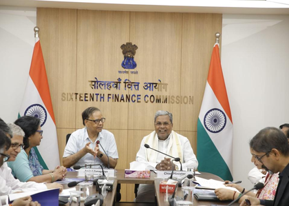 Karnataka CM meets 16th Finance Commission Chairman, seeks balanced approach to tax devolution | Karnataka CM meets 16th Finance Commission Chairman, seeks balanced approach to tax devolution Karnataka CM meets 16th Finance Commission Chairman, seeks balanced approach to tax devolution | Karnataka CM meets 16th Finance Commission Chairman, seeks balanced approach to tax devolution