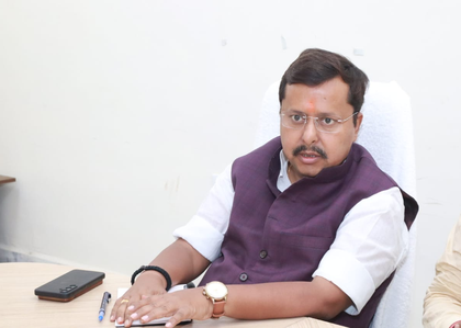 Bihar Minister expresses grief over plane crash tragedy, says several events to mark 11 years of Modi govt cancelled | Bihar Minister expresses grief over plane crash tragedy, says several events to mark 11 years of Modi govt cancelled Bihar Minister expresses grief over plane crash tragedy, says several events to mark 11 years of Modi govt cancelled | Bihar Minister expresses grief over plane crash tragedy, says several events to mark 11 years of Modi govt cancelled
