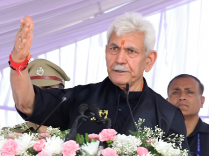J&K L-G draws the line, says police under him; development prerogative of govt | J&K L-G draws the line, says police under him; development prerogative of govt J&K L-G draws the line, says police under him; development prerogative of govt | J&K L-G draws the line, says police under him; development prerogative of govt