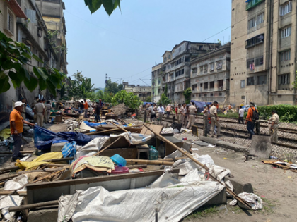 NF Railway demolishes 29 unauthorised structures in Guwahati | NF Railway demolishes 29 unauthorised structures in Guwahati NF Railway demolishes 29 unauthorised structures in Guwahati | NF Railway demolishes 29 unauthorised structures in Guwahati