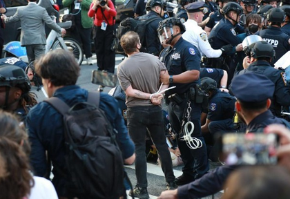 Protests against Trump's immigration policies staged across all US states | Protests against Trump's immigration policies staged across all US states Protests against Trump's immigration policies staged across all US states | Protests against Trump's immigration policies staged across all US states