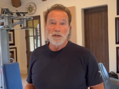 Arnold Schwarzenegger will never 'complain' about his fame | Arnold Schwarzenegger will never 'complain' about his fame Arnold Schwarzenegger will never 'complain' about his fame | Arnold Schwarzenegger will never 'complain' about his fame