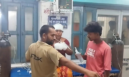 Four killed, 10 injured as pickup van overturns in Bihar’s Saran | Four killed, 10 injured as pickup van overturns in Bihar’s Saran Four killed, 10 injured as pickup van overturns in Bihar’s Saran | Four killed, 10 injured as pickup van overturns in Bihar’s Saran