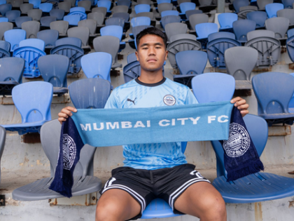 Mumbai City complete signing of midfielder Zothanpuia from Aizawl FC | Mumbai City complete signing of midfielder Zothanpuia from Aizawl FC