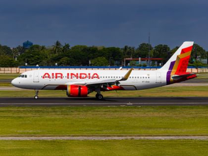 Air India flight from San Francisco to Mumbai suffers technical snag, passengers deboarded in Kolkata | Air India flight from San Francisco to Mumbai suffers technical snag, passengers deboarded in Kolkata Air India flight from San Francisco to Mumbai suffers technical snag, passengers deboarded in Kolkata | Air India flight from San Francisco to Mumbai suffers technical snag, passengers deboarded in Kolkata