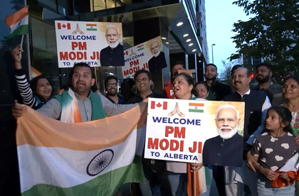 It is festival for us: Indian diaspora gives grand welcome to PM Modi in Calgary | It is festival for us: Indian diaspora gives grand welcome to PM Modi in Calgary It is festival for us: Indian diaspora gives grand welcome to PM Modi in Calgary | It is festival for us: Indian diaspora gives grand welcome to PM Modi in Calgary
