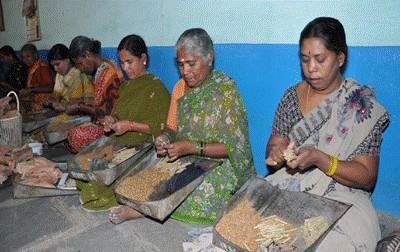 Labour welfare schemes empower over 50 lakh unorganised workers: Govt | Labour welfare schemes empower over 50 lakh unorganised workers: Govt Labour welfare schemes empower over 50 lakh unorganised workers: Govt | Labour welfare schemes empower over 50 lakh unorganised workers: Govt