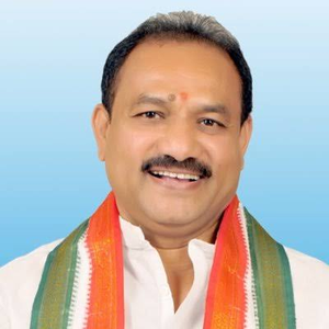 Those involved in phone-tapping should be punished: Telangana Congress President | Those involved in phone-tapping should be punished: Telangana Congress President Those involved in phone-tapping should be punished: Telangana Congress President | Those involved in phone-tapping should be punished: Telangana Congress President