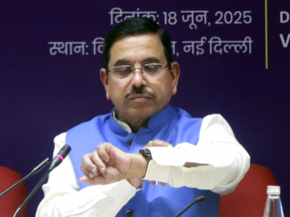 'One Nation, One Time' under IST to ensure accuracy and national security: Pralhad Joshi | 'One Nation, One Time' under IST to ensure accuracy and national security: Pralhad Joshi 'One Nation, One Time' under IST to ensure accuracy and national security: Pralhad Joshi | 'One Nation, One Time' under IST to ensure accuracy and national security: Pralhad Joshi